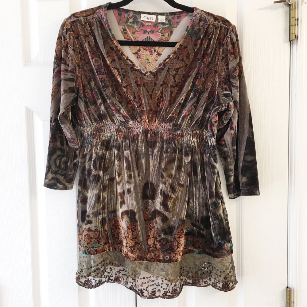 Ladies Faux Velvet Top  Lace Trimz Size M